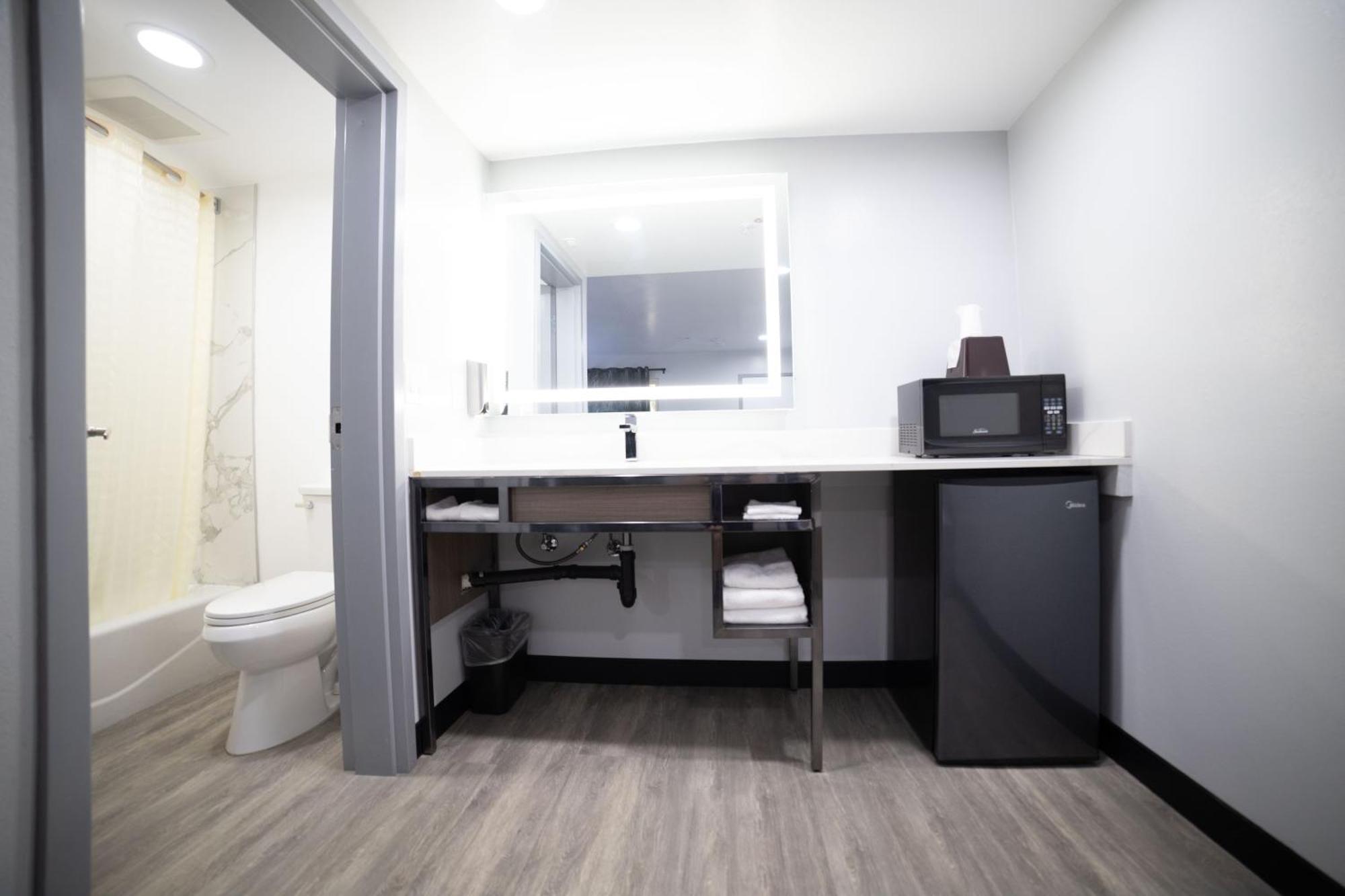 Express Inn & Suites Ontario Airport Exterior foto